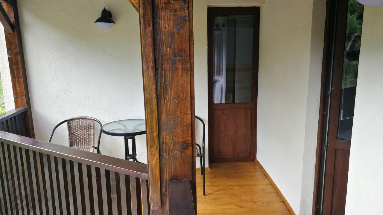 Pensiunea Cheile Albacului Exterior foto